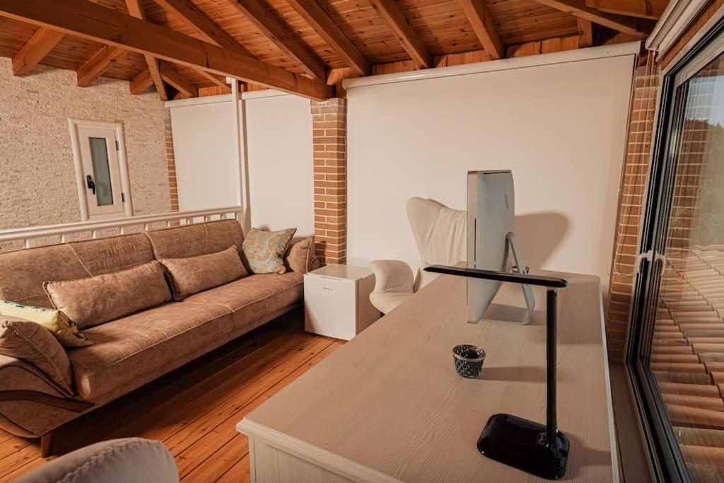 Vila&apartments Kadare